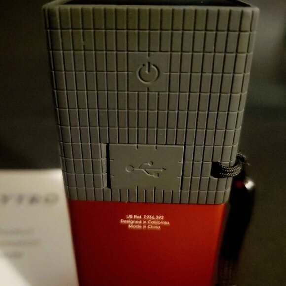 Lytro Light Field Camera, a Unique Digital Camera - Picture 9 of 10